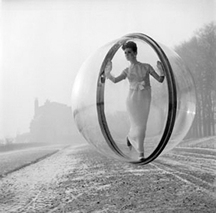 Melvin Sokolsky, After Delvaux, Paris, 1963