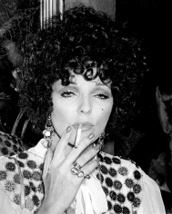 Ron Galella, Joan Collins, “The Magic Christian” Premiere, Music Hall Theatre, Beverly Hills, 1970