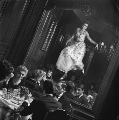 Melvin Sokolsky, Mirror Dance, Paris, 1965