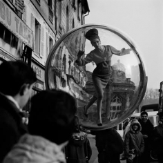 Melvin Sokolsky, Du Taxi, Paris, 1963