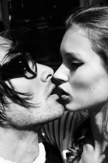 Stephanie Pfriender Stylander, Kate Moss and Marcus Schenkenberg, Kiss Me Kate, Harper's Bazaar Uomo, New York, 1992