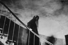 Deborah Turbeville, Comme des Garçons, Passage Vivienne, Paris, 1980