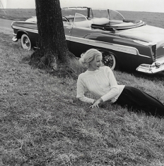 Tom Palumbo, Sunny Harnett, Chrysler New Yorker, Harper's Bazaar, July 1955