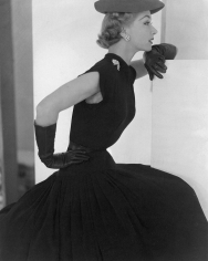 ​Horst, Lisa Fonssagrives, Hat and Gloves, 1951