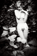 Ellen von Unwerth, Bees, 2012