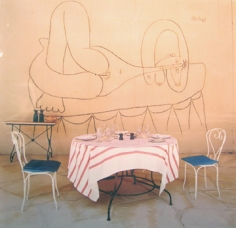 Horst, Dining with Picasso: Monsiuer Douglass Cooper's home Chateau de Castille, 1973