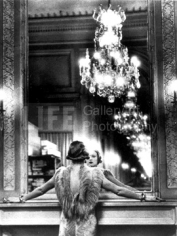 Alfred Eisenstaedt, Molyneaux Model, Paris, 1934