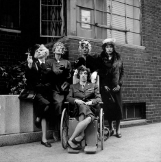 Jerry Schatzberg, Rolling Stones in Drag, 1966