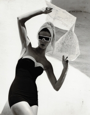 Louise Dahl-Wolfe, Jean Patchett, Granada, Spain, 1953