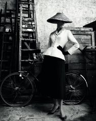Patrick Demarchelier, Dior Haute Couture, Spring-Summer 1947, 2011