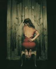 Mary McCartney, Kate Unzipping Dress, 2004
