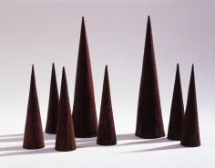 James Lee Byars, “Eight Cones”, 1959-1960