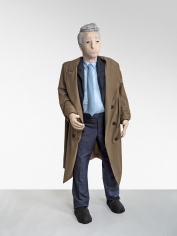 "Herr im braunen Mantel (Gentleman in a Brown Coat)", 2019
