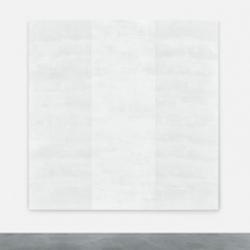 Mary Corse: The Long Overlooked Female Artists Suddenly Getting Market Attention