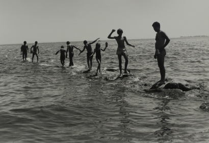 At the Water's Edge: Beach Photography in Westport & Beyond by Larry Silver