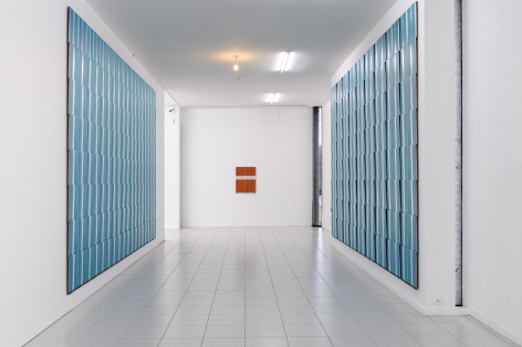 Riding a Saddle Roof. Installation view, 2012. Museum Dhondt-Dhaenens, Deurle, Belgium. Photo: Henk Schoenmaekers.