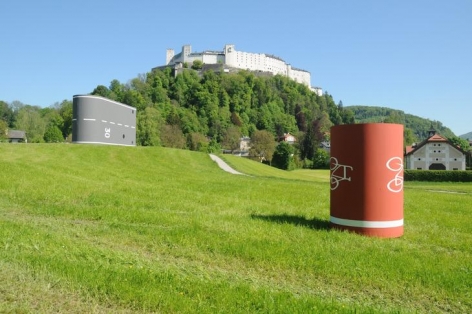 Rüben. Installation view, 2016. Kunstprojekt-Krauthügel, Salzburg. Photo: Manfred Siebinger.