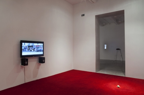 John Miller, Middle of the Day, 1994 - 2009. Mac mini with 875 photos. Edition of 3. MP 816
