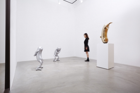 Erwin Wurm, Installation view, Lehmann Maupin, Hong Kong, 2019â