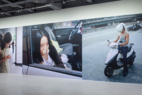 ERWIN WURM, Erwin Wurm: One Minute in Taipei 