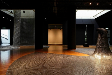 Do Ho Suh: In Between