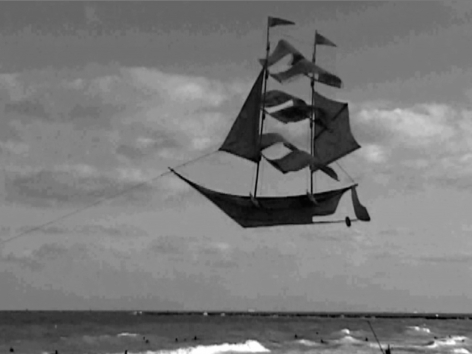 HERNAN BAS, Fragile Moments (film still), 2003