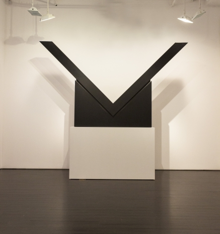 Expanding Space - Ronald Bladen, Al Held, Yvonne Rainer, George Sugarman
