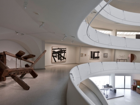 The Third Mind: American Artists Contemplate Asia, 1860–1989