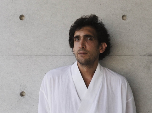 prensa: tarek atoui - Art Prize Goes to Tarek Atoui, Innovative Artist Who ‘Shifts Perspectives’ Through Sound
