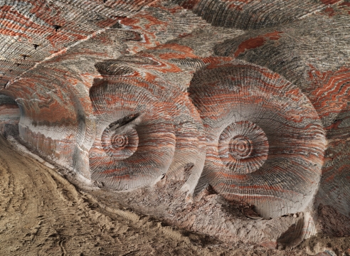 Edward Burtynsky: Anthropocene