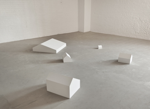 Joel Shapiro: Plaster Sculptures 1971-2014