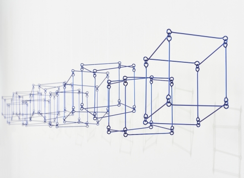Elias Crespin: And Yet It Moves!