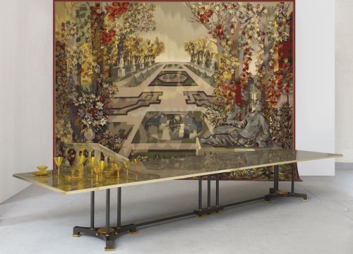 Medy roc dining table