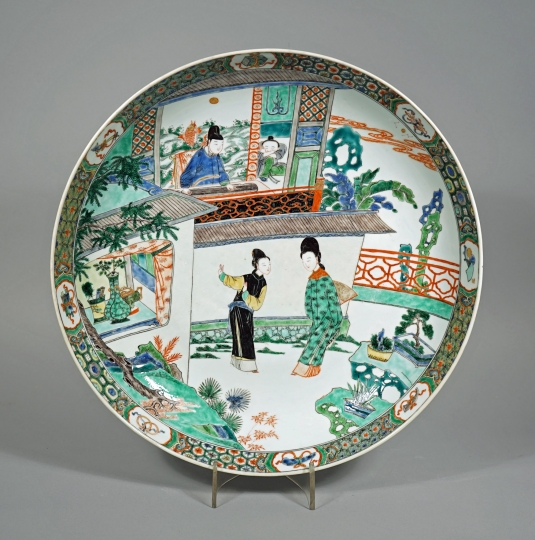 Superb Chinese Famille Verte Porcelain Plate