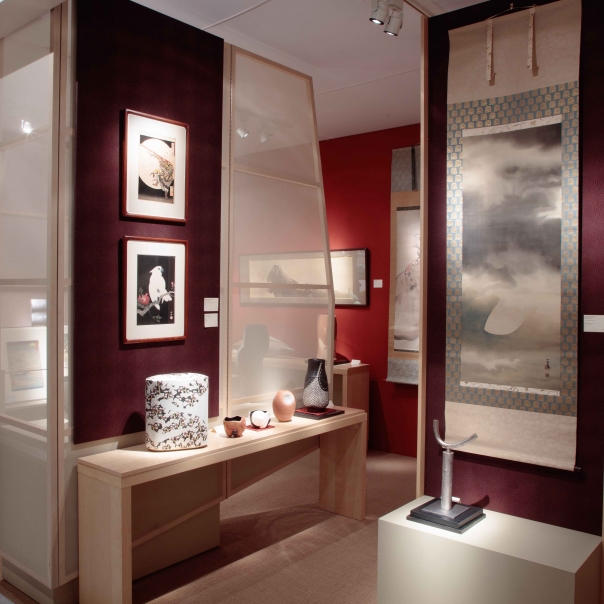 Japanese Ceramics 1960 - Present: Function vs. Sculpture