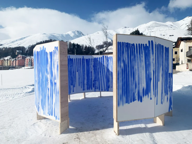 Jeppe Hein. Breathe with Me