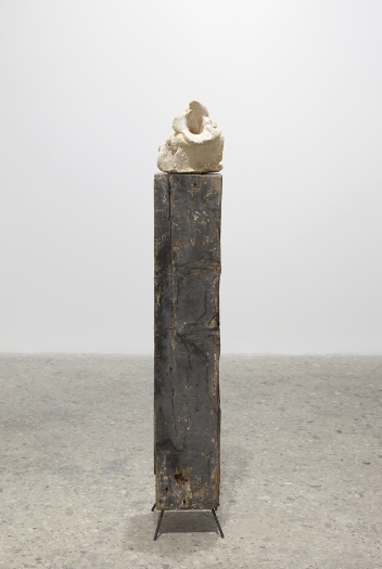 Gelatin New York Golem, 2017 Wood from Venice Arsenale, steel, glazed ceramic 53 5/8 x 7 7/8 x 7 7/8 inches (136 x 20 x 20 cm)