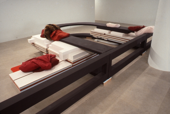 Installation view, Plugged and Unplugged, Greene Naftali, New York, 1996