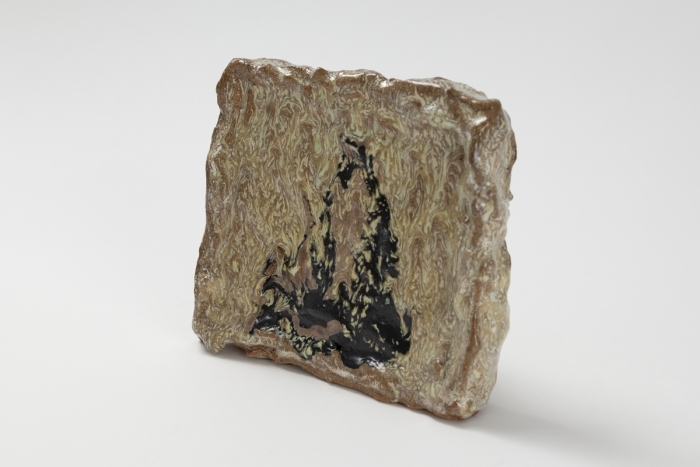 Trisha Baga Me n ma Boo, 2018 Glazed ceramic 6 x 7 1/2 x 3 1/2 inches (15.2 x 19.1 x 8.9 cm)