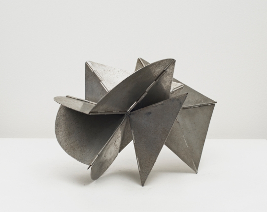 Lygia Clark Bicho (maquette), 1960 
