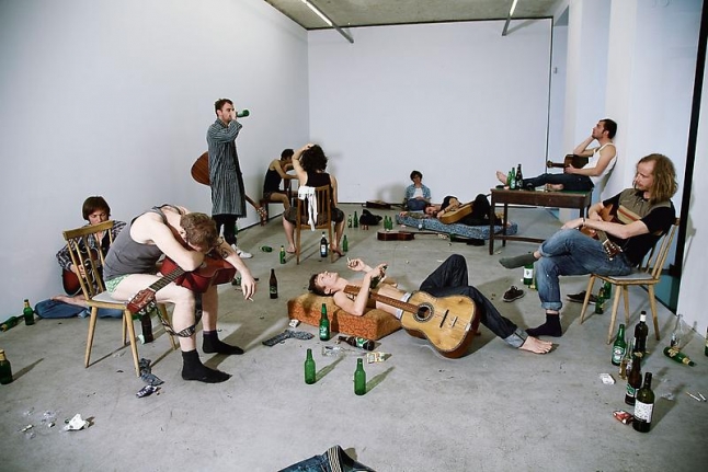 Ragnar Kjartansson Take me here by the Dishwasher, Memorial for Marriage, 2011