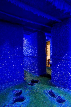 Roger Hiorns⨠Seizure, 2008