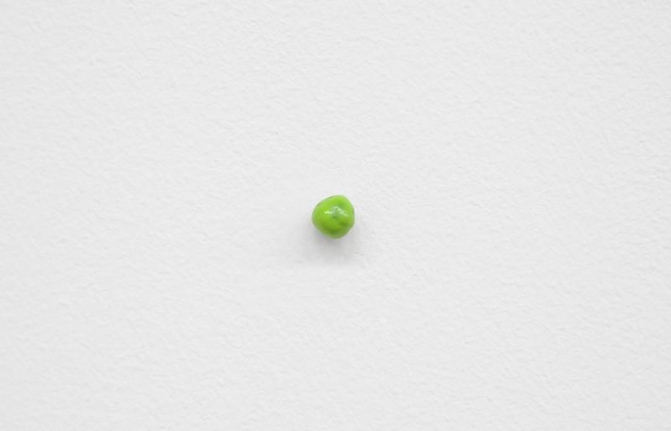 Tom Friedman Untitled (Pea), 2013