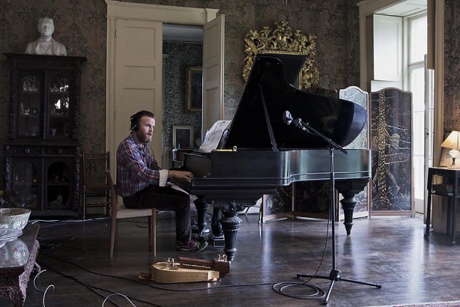 Ragnar Kjartansson The Visitors, 2012