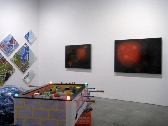 Luhring Augustine Presents, Installation view