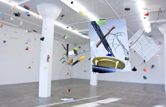 Tom Friedman Up in the Air, 2010