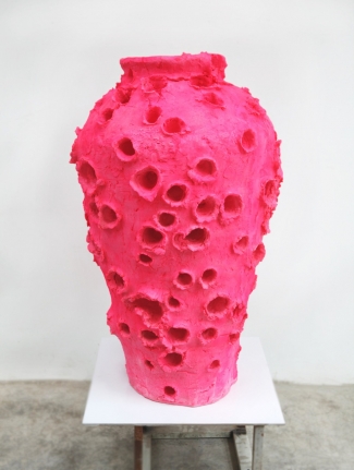 Pink Dragon Vase Dynamite