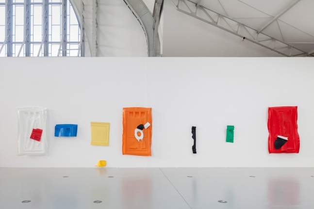 Das Ü des Türhüters. Installation view, 2016. Deichtorhallen Hamburg. Photo: Tobias Hübel.