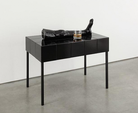 Rosemarie Trockel, Geruchsskulptur 2, 2006
