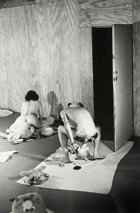 Mike Kelley Manipulating Mass Produced, idealized objects, 1990